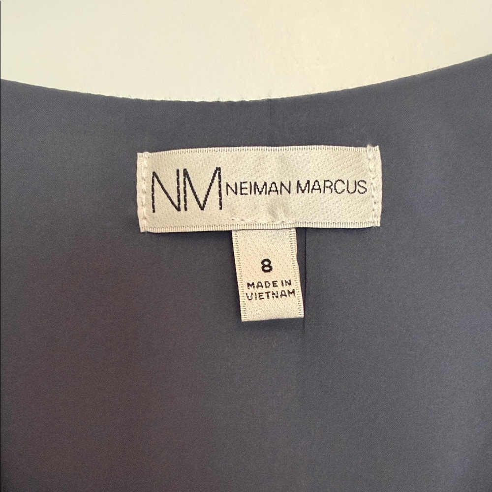 Neiman Marcus Blue and White Floral Long Sleeve Dress - Picture 3 of 6
